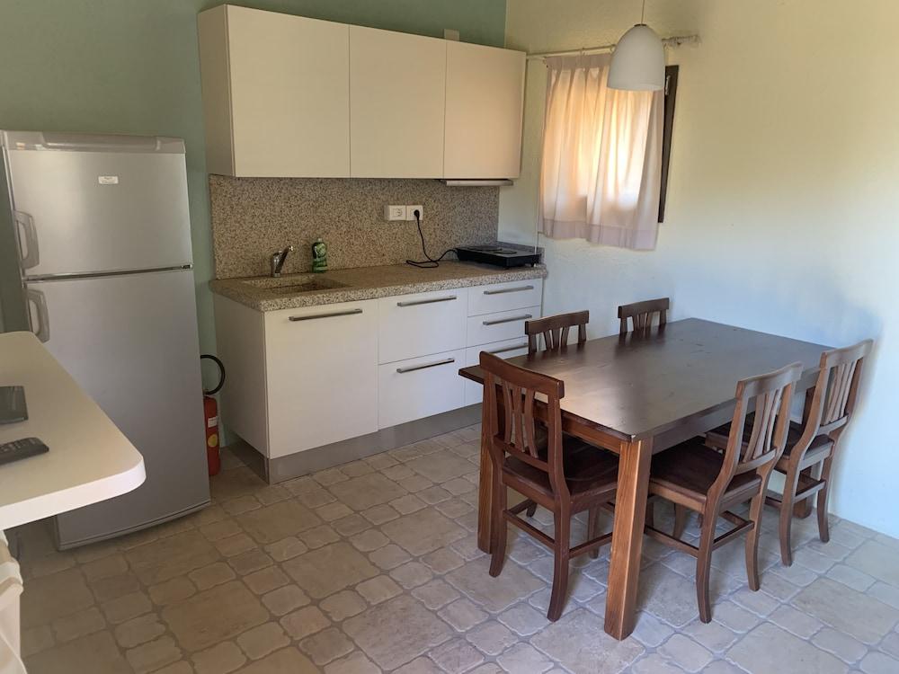 Liscia Country Relais Guest House ซานต์ อันโตนิโอ ดิ กาลลูรา ภายนอก รูปภาพ