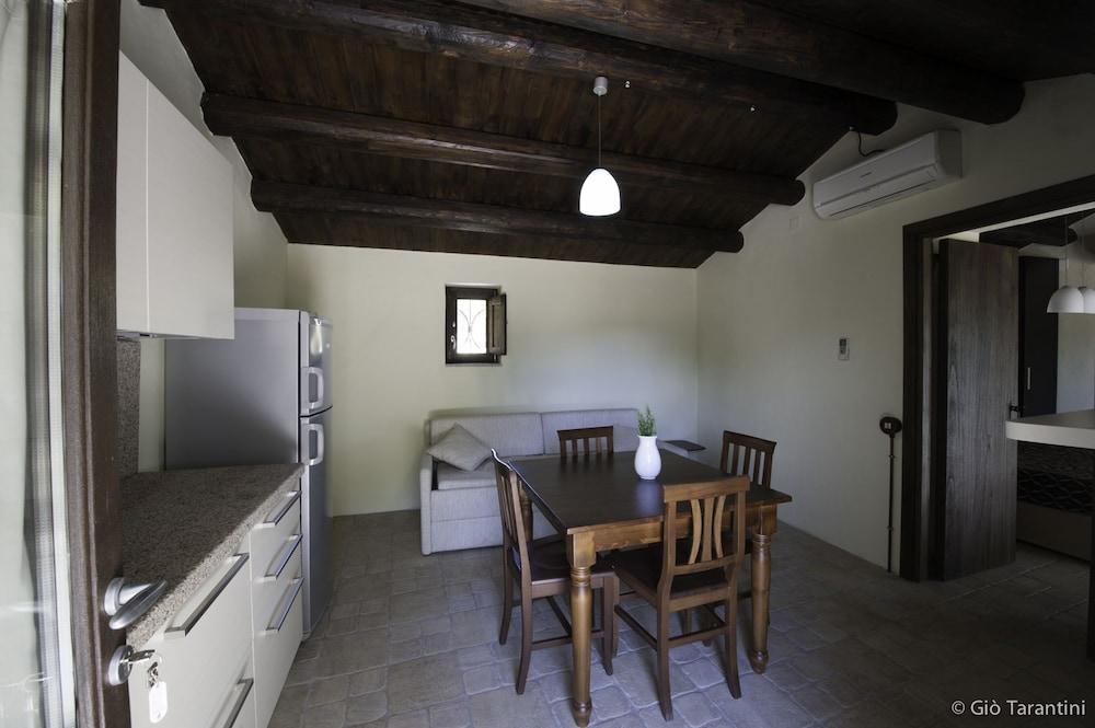 Liscia Country Relais Guest House ซานต์ อันโตนิโอ ดิ กาลลูรา ภายนอก รูปภาพ