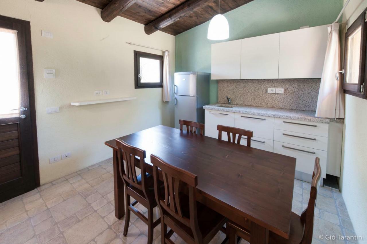 Liscia Country Relais Guest House ซานต์ อันโตนิโอ ดิ กาลลูรา ภายนอก รูปภาพ